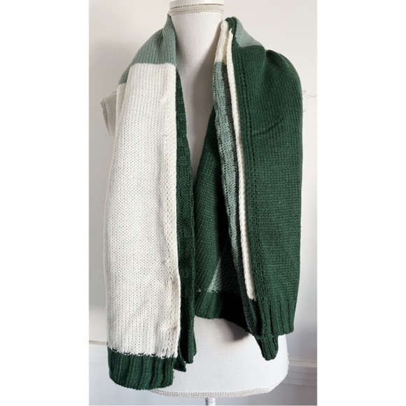 Quagga Green Label • Green Ivory Knit Sweater Blanket Scarf - Picture 1 of 4